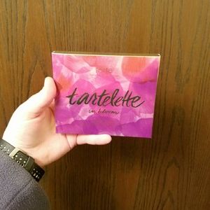 Tartlette in bloom pallette