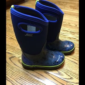 Boys winter boots
