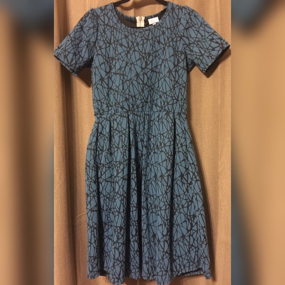 LuLaRoe Amelia Dress
