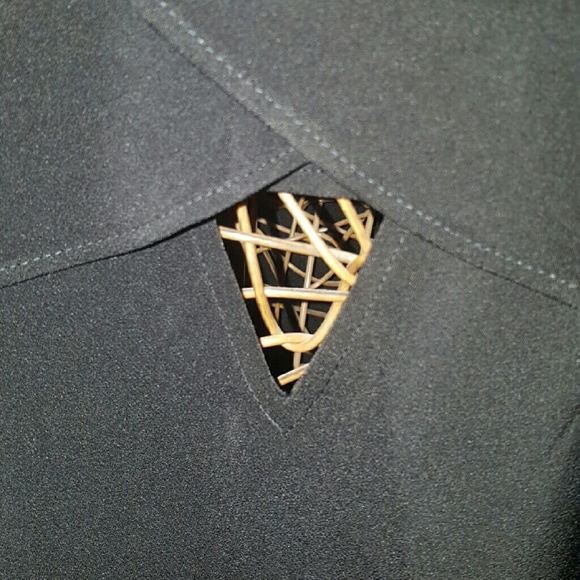 Black off the shoulder top - Picture 4 of 4