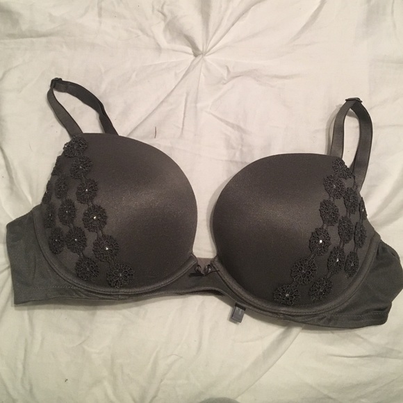 Dark Grey Bra with Flowers 36C