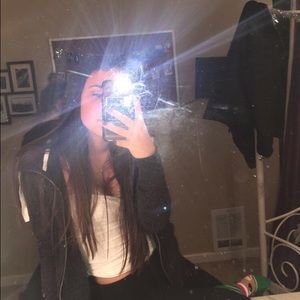 Meet your Posher, Bella