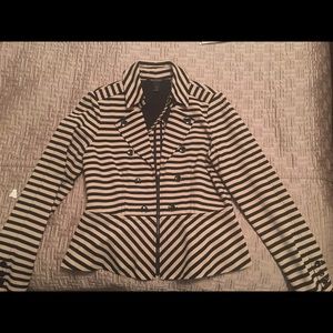 Beautiful cropped Black and Tan jacket.