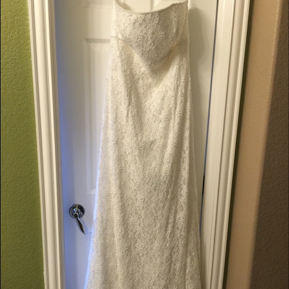 Galina Strapless Wedding Dress - Picture 3 of 4