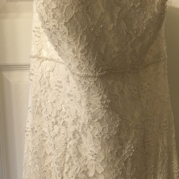 Galina Strapless Wedding Dress - Picture 4 of 4