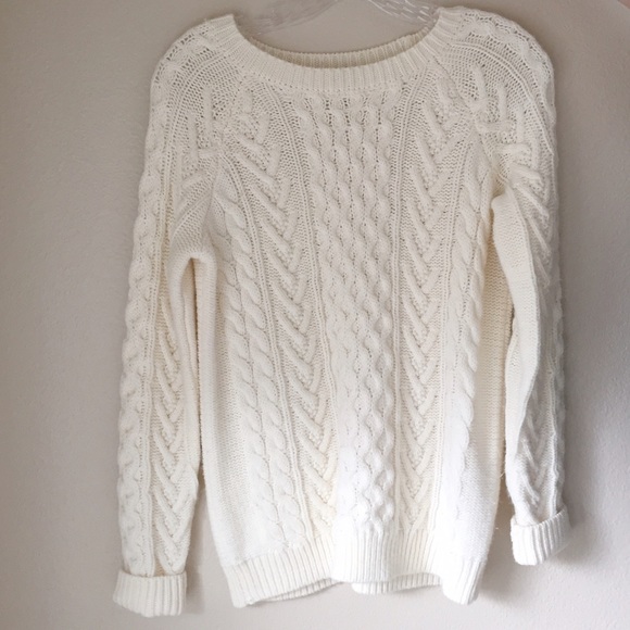 Forever 21 Sweaters - Cream Chunky Knit Sweater