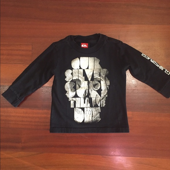 ‼️CLEARANCE‼️ Quiksilver Skull Longsleeve Tee