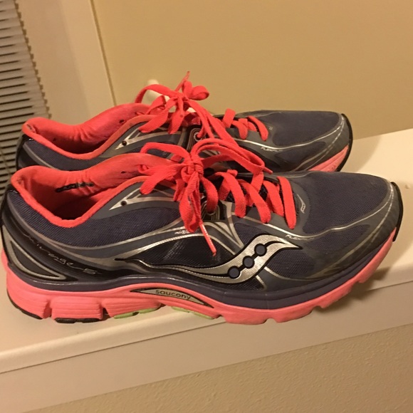 Bright saucony shoes! For running and fitness! - Picture 1 of 4
