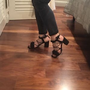 Zara Lace-Up Fringe Sandals 💃🏻