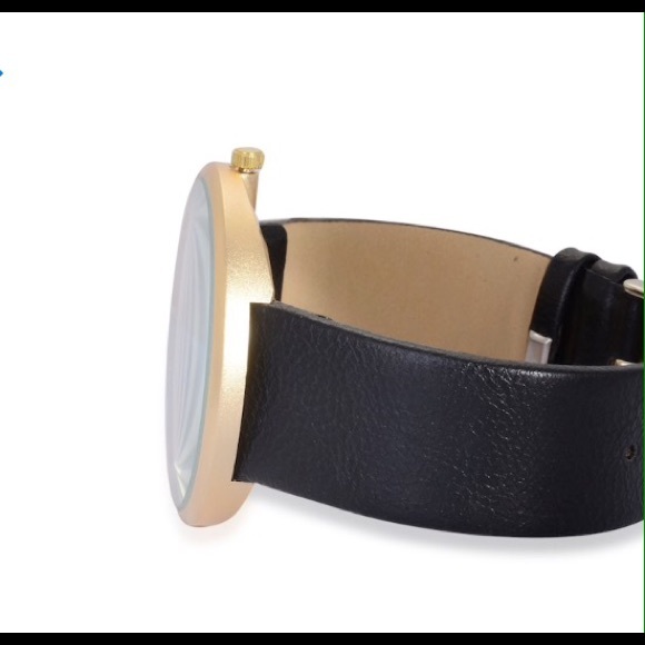 STRADA Watch, New in BOX - Picture 3 of 5