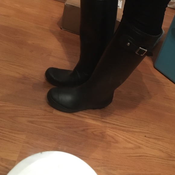 Rain boots