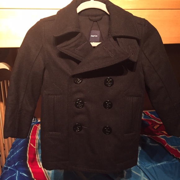 Gap peacoat