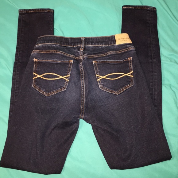 Abercrombie&Fitch dark wash skinny jeans