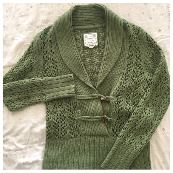 Olive Green Open Weave Sweater + Tank - Picture 2 of 4