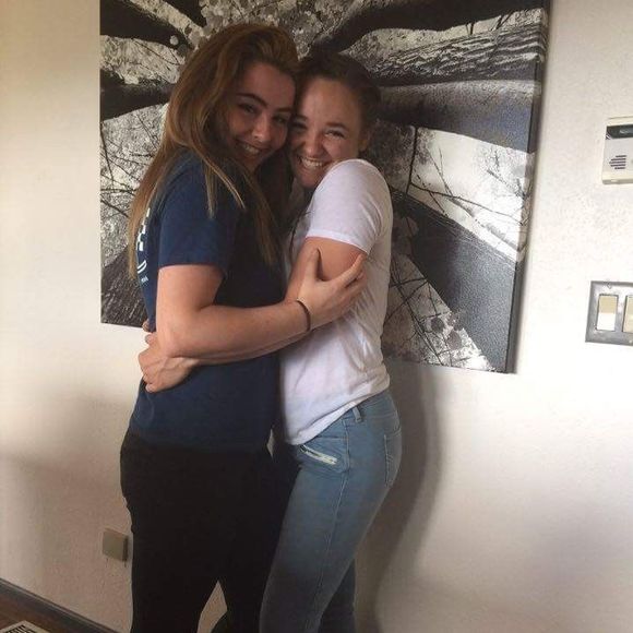 Meet your Posher, Camelle - Picture 1 of 1