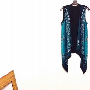 *Reduced Scarf-print Vest by MK