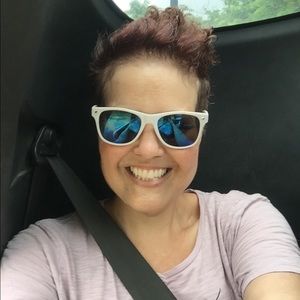 Meet your Posher, Vanessa