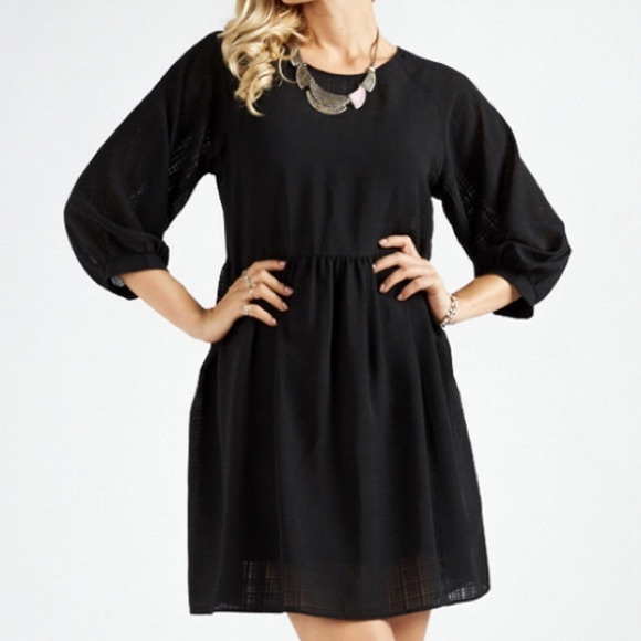 Black Chiffon dress last one - Picture 2 of 3