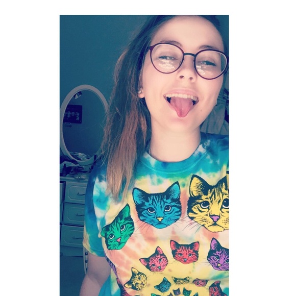 🌺MEET THE POSHER🌺 - Picture 3 of 5