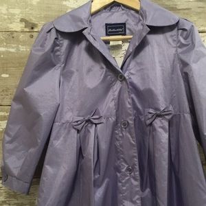 Dressy hooded raincoat/trench coat