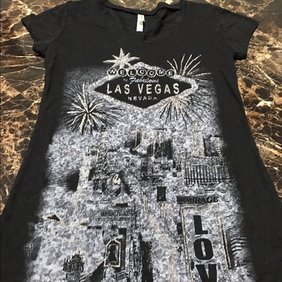 Reserved "welcome to fabulous Las Vegas" Tshirt