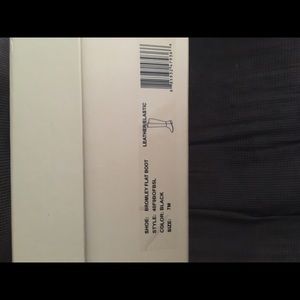 Size 7 Michael Kors Bromley flat boot