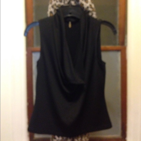 Barney's New York Co-op black cowl neck top 💕