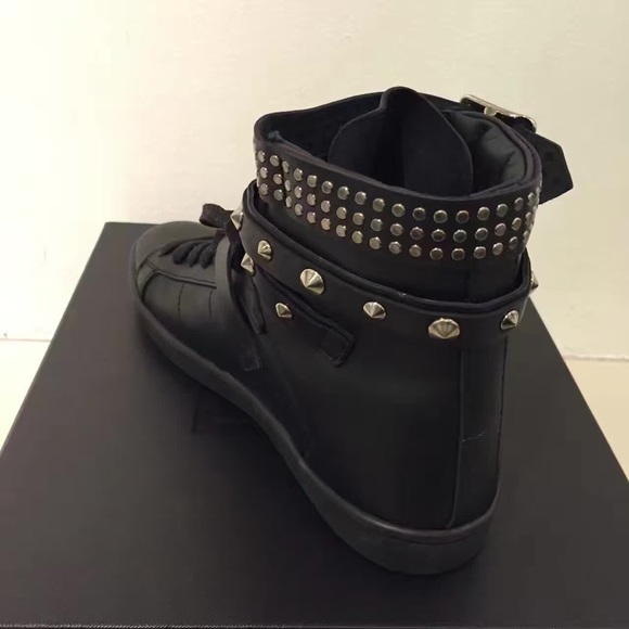 AUTHENTIC！Saint Laurent Boots - Picture 3 of 3