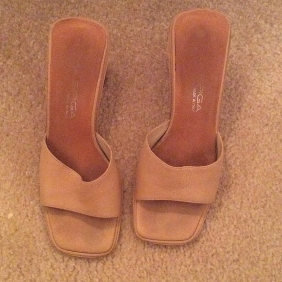 ** VIA SPIGA SIZE 6M, GREAT CONDITION ** - Picture 1 of 4