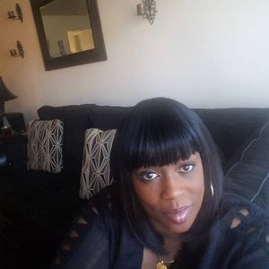 Meet your Posher, Twanda