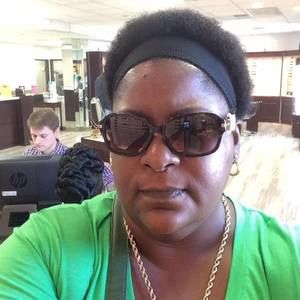 Meet your Posher, Kareema