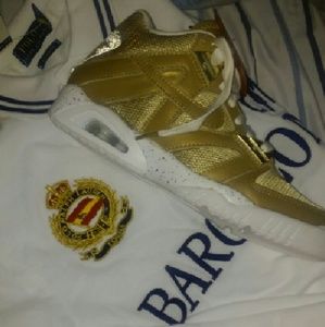 Meet your Posher, Chad