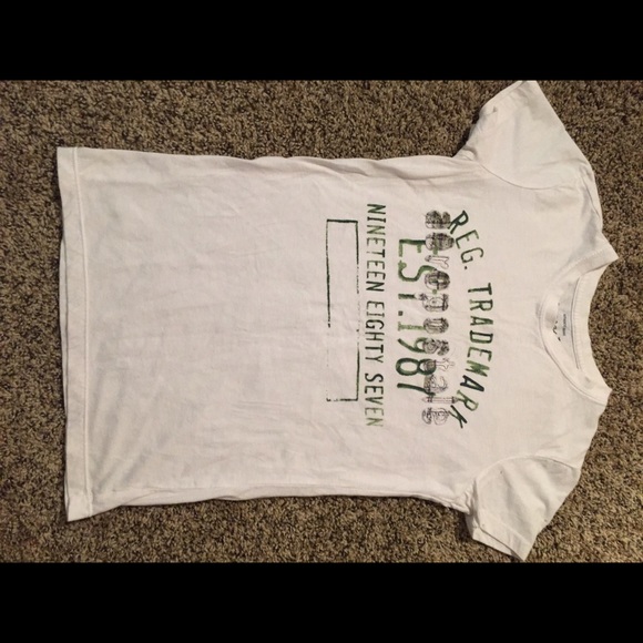 Aeropostale shirt