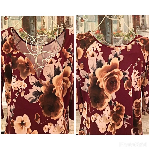 Plus size 3/4 sleeve floral top! LAST 2 - Picture 3 of 4