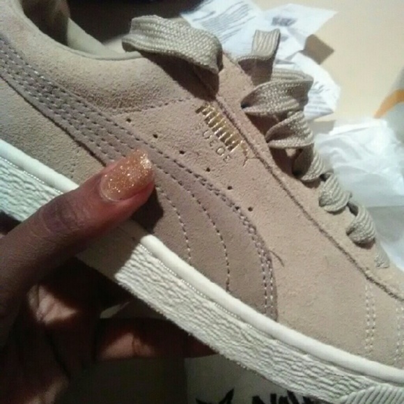literally brand new worn once waay to big for me t