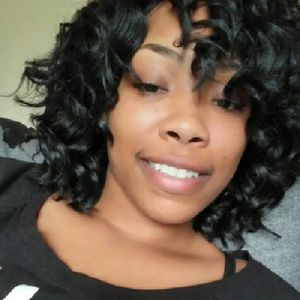 Meet your Posher, Antonette