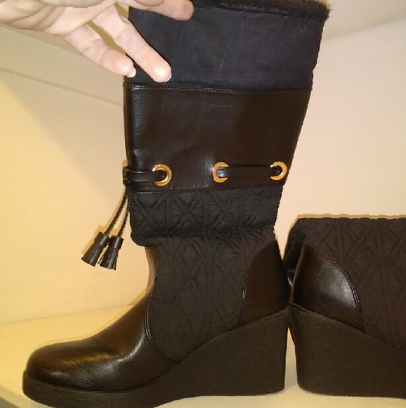 Women's boots