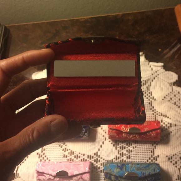Lipstick holder💄 - Picture 2 of 3