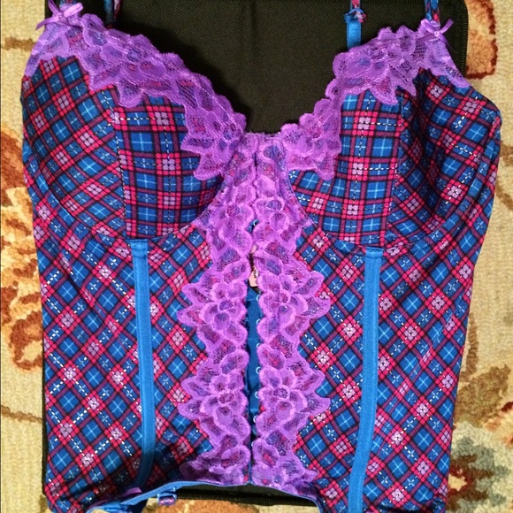 Gorgeous NWT VS corset!!!