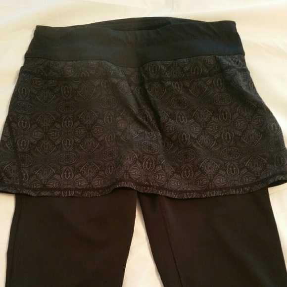 Athleta Skirt/Capri leggings