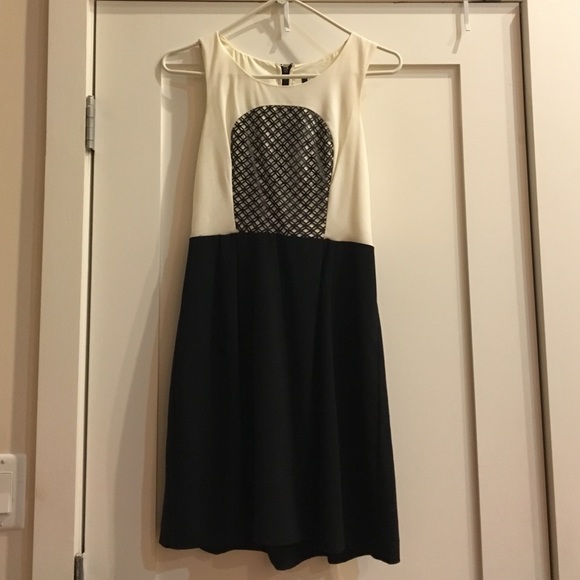 Kensie Dress