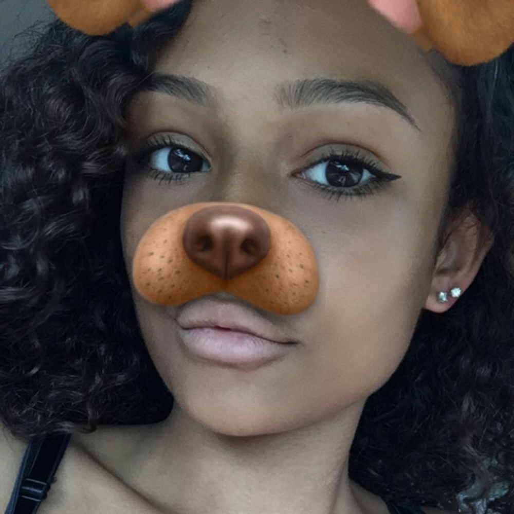 Meet your Posher, Alliciah
