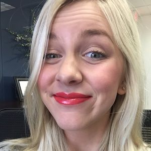 Meet your Posher, Maddie