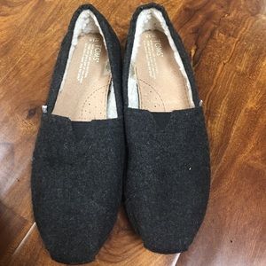 Toms Shoes