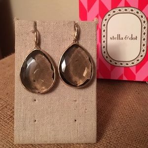 Stella & Dot serenity drop earrings