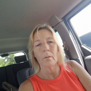 Meet your Posher, Carol