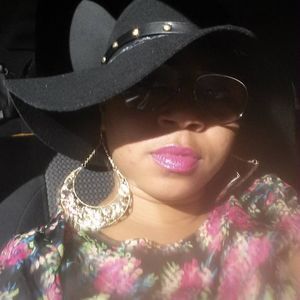 Meet your Posher, Natasha