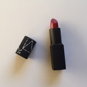 NARS Hardwired Lipstick in Deadly Catch