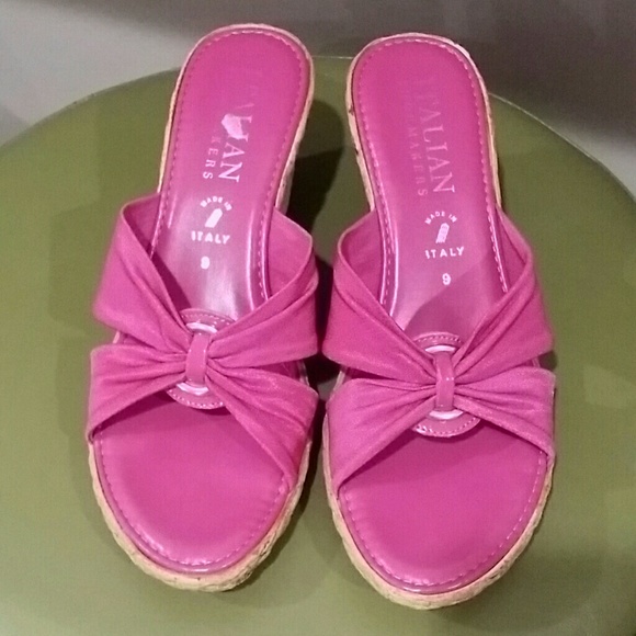 Italian Shoemaker strapless slides