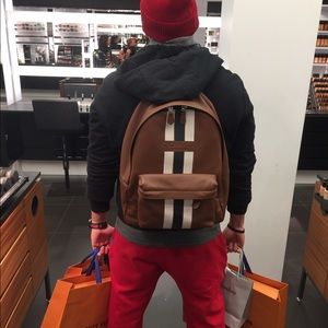 Meet your Posher, Corey